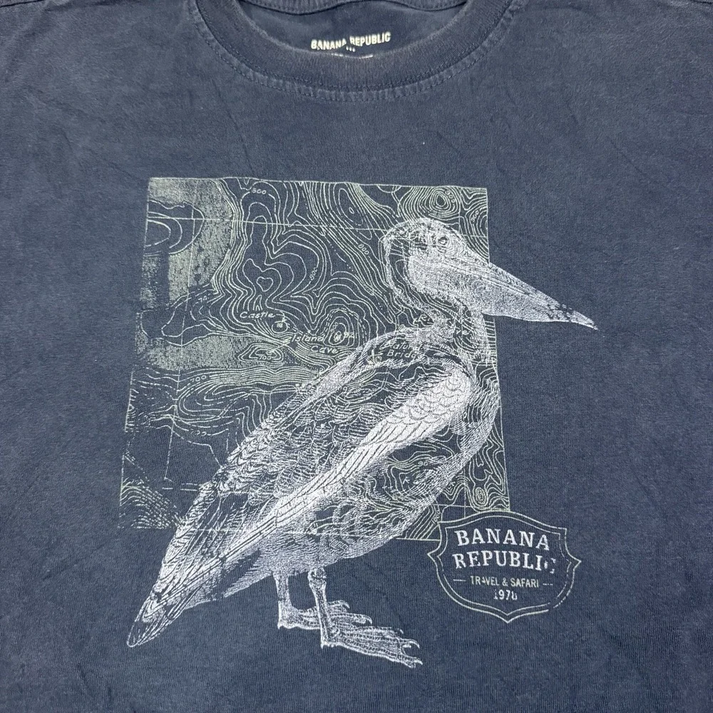 Banana Republic Shirt Men's L Navy Blue Bird Seagull Y2K Graphic Shirt